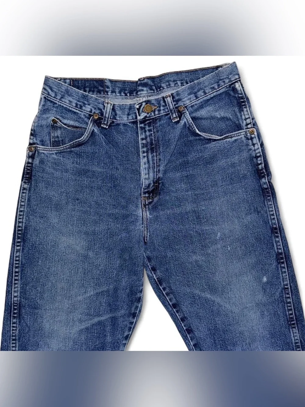 Vintage 90s Wrangler USA Retro Y2K Medium Blue Wash Denim Straight Leg Jeans 30”